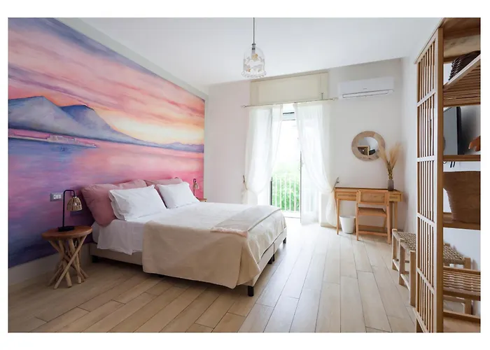 Large Family Apartment Historic Center Naples I Colori Del Golfo